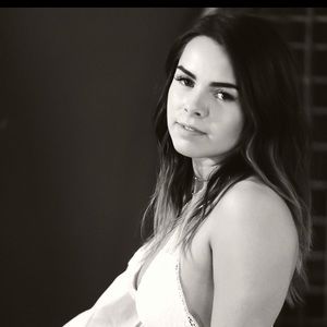 Meet your Posher, Lorenza